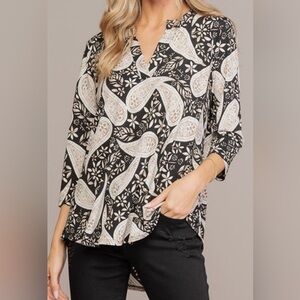 Sew In Love New Black & Cream Floral V Neck 3/4 Sleeve Top Boutique